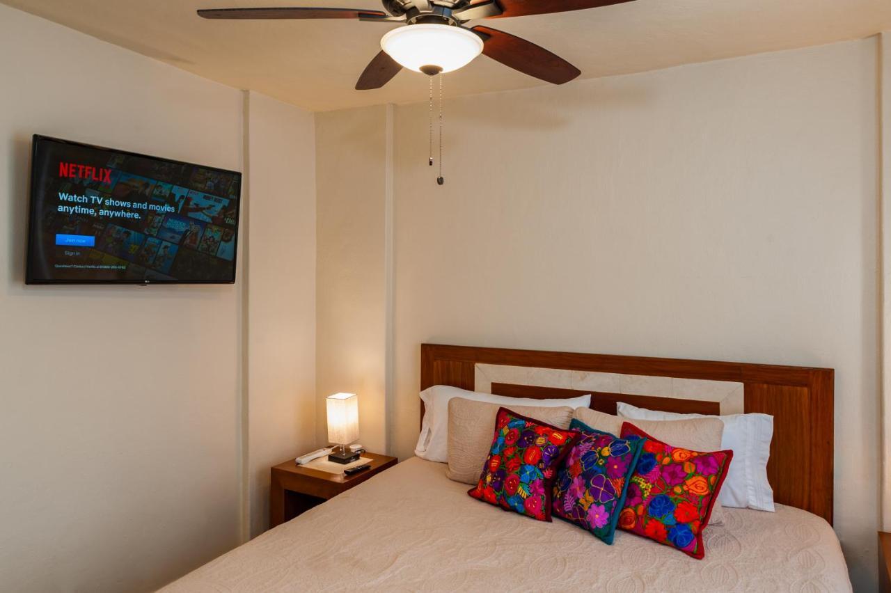 Ocean Front, 3 Bedroom, 3 Bathroom, Casa Natalia, Playa Esmeralda Puerto Vallarta Luaran gambar