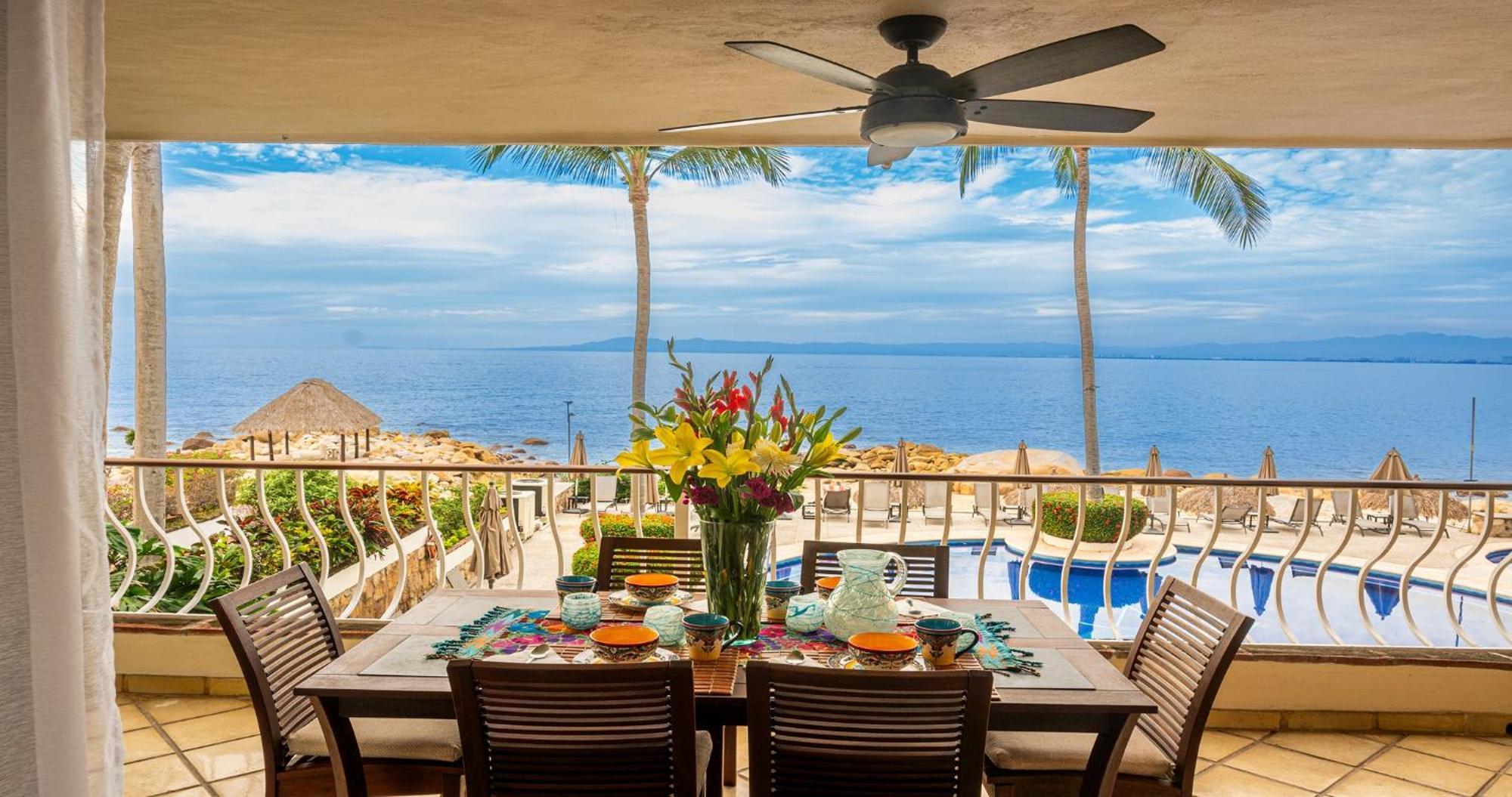 Ocean Front, 3 Bedroom, 3 Bathroom, Casa Natalia, Playa Esmeralda Puerto Vallarta Luaran gambar